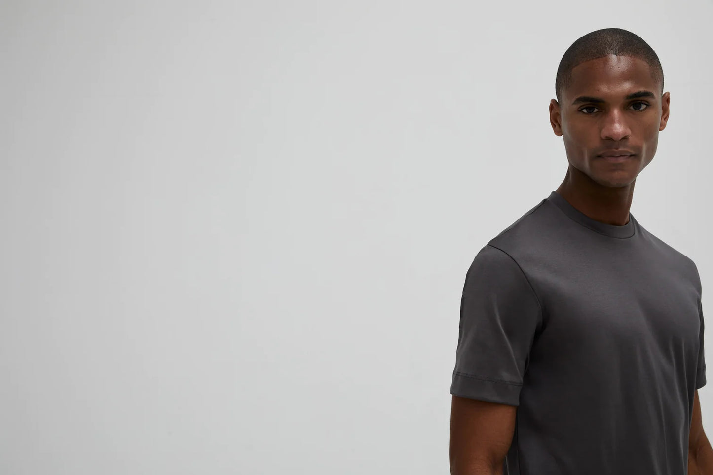 Valenza Interlock Supima T-Shirt | Dark Grey